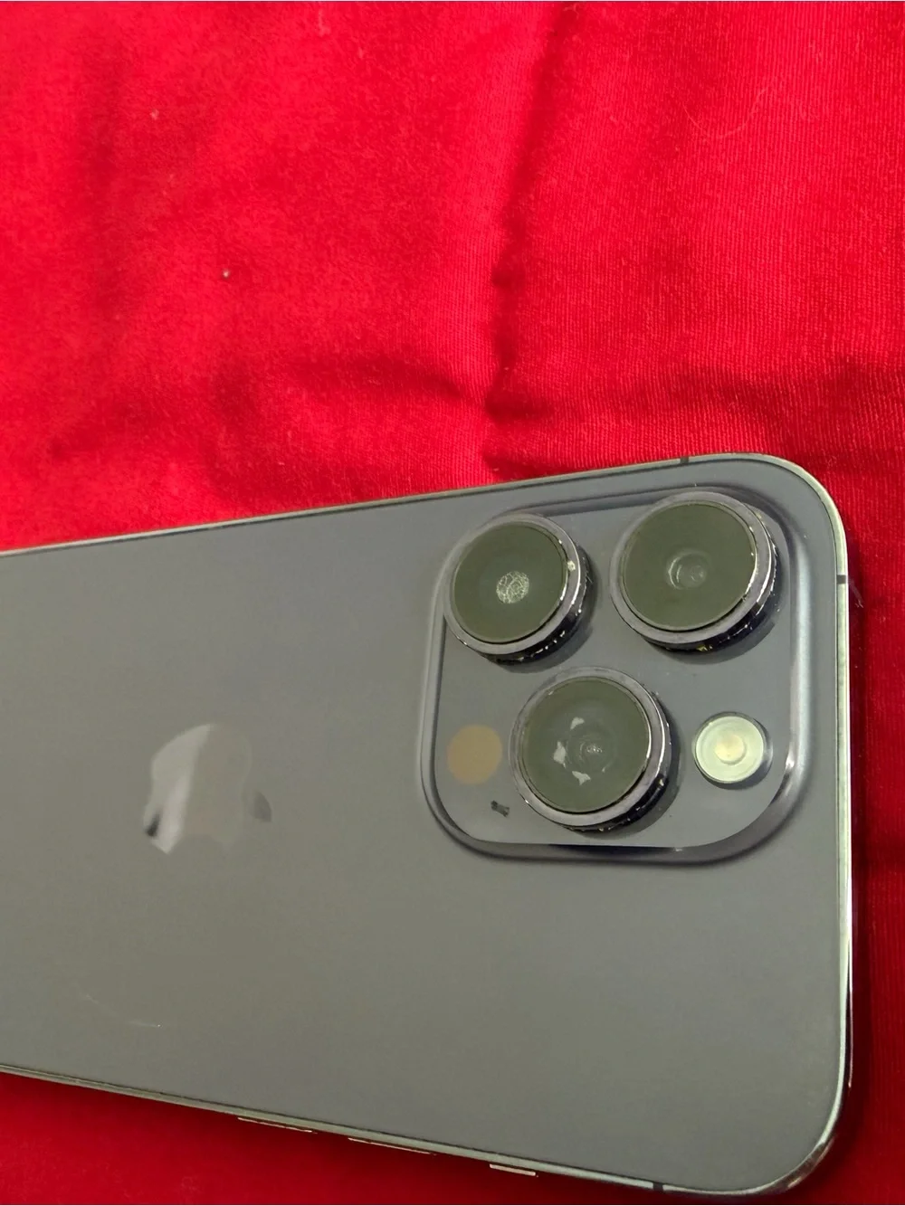 Apple iPhone  14 pro 128 gb  - Space Gray no carrier restrictions (unlocked)